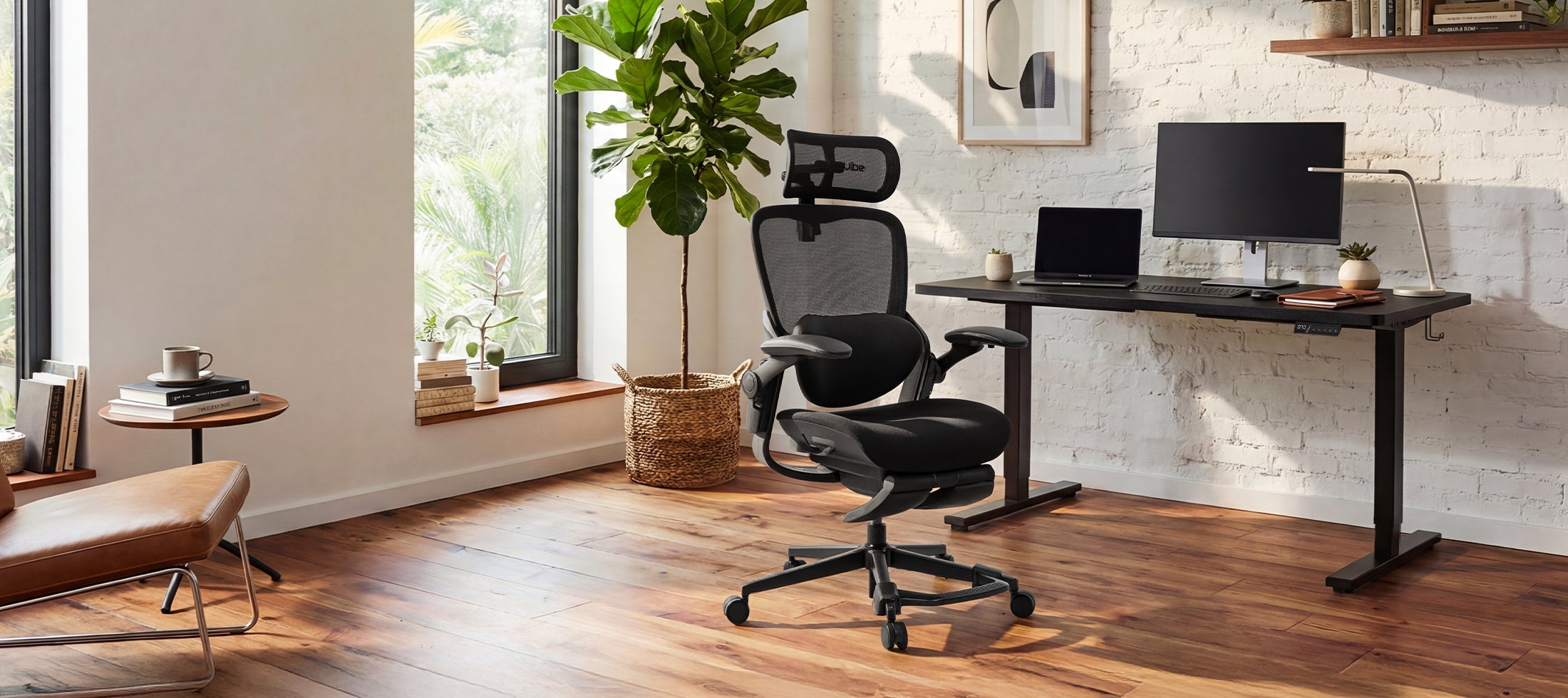 Sit Your Way to a Stronger Core: How Chairs Can Support Your Fitness