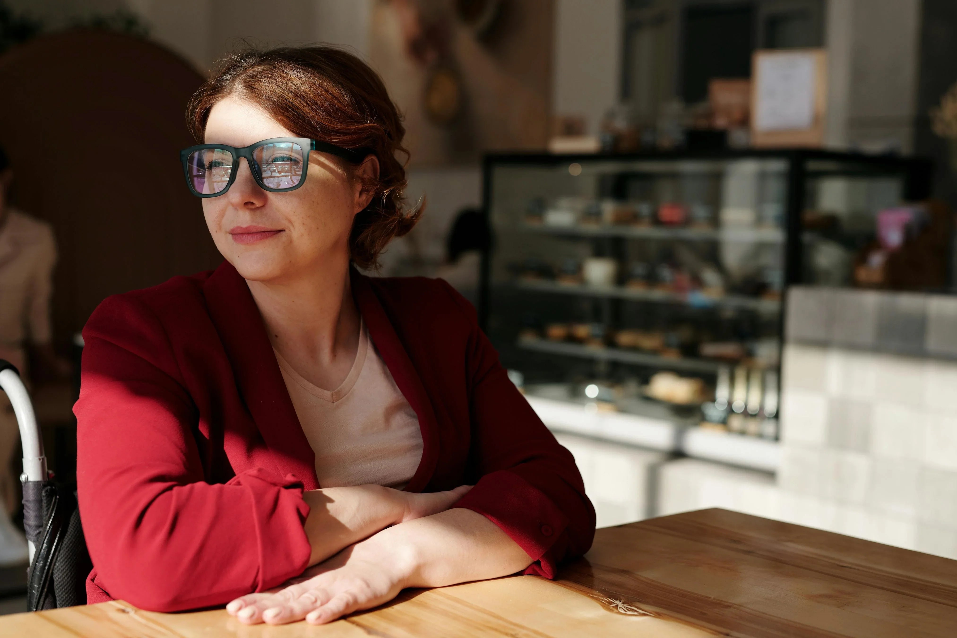 Why Did CabeVibe Create Ergonomic Chairs Women?