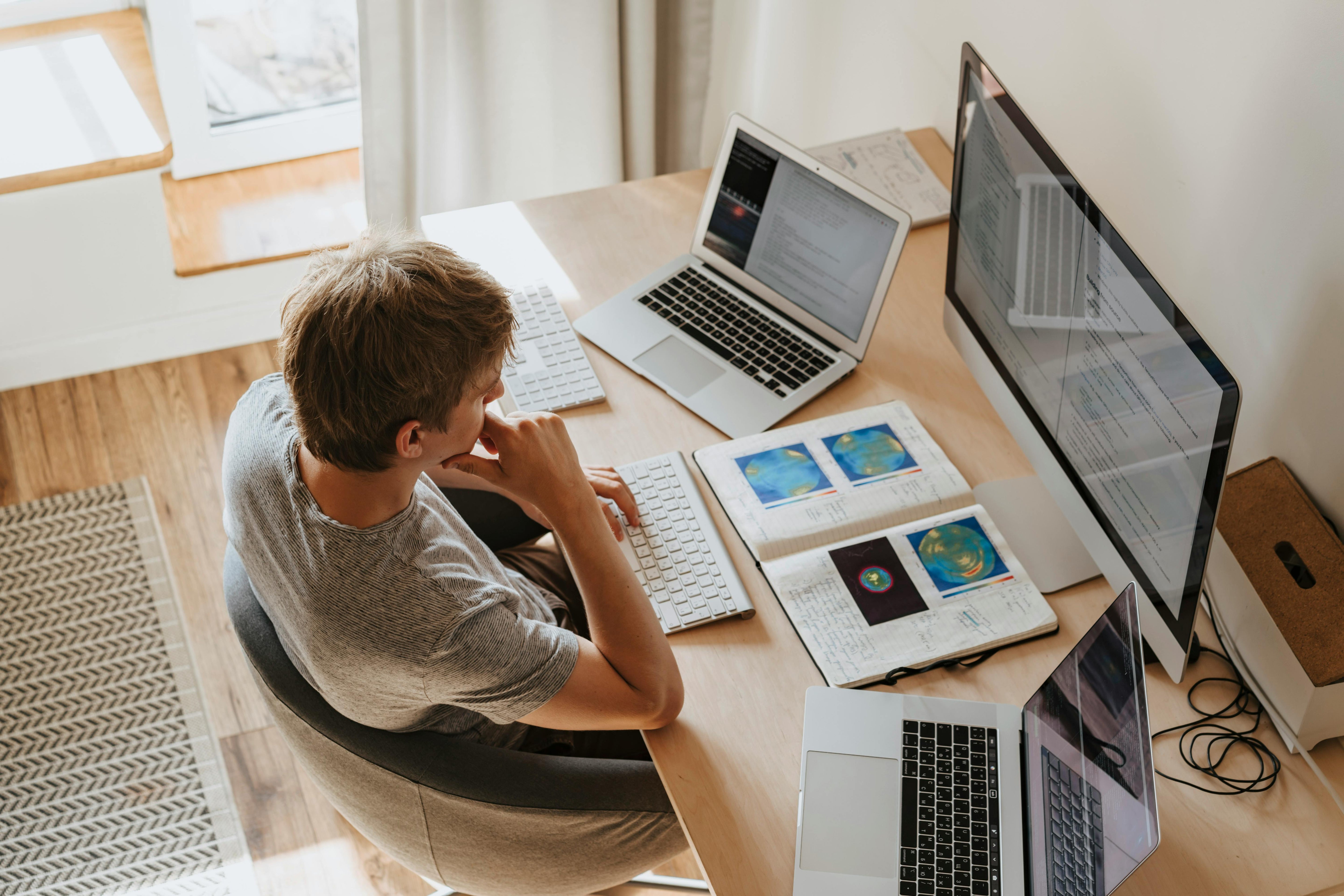 Desk Job, Stiff Back? Here’s What Your Body’s Trying to Tell You