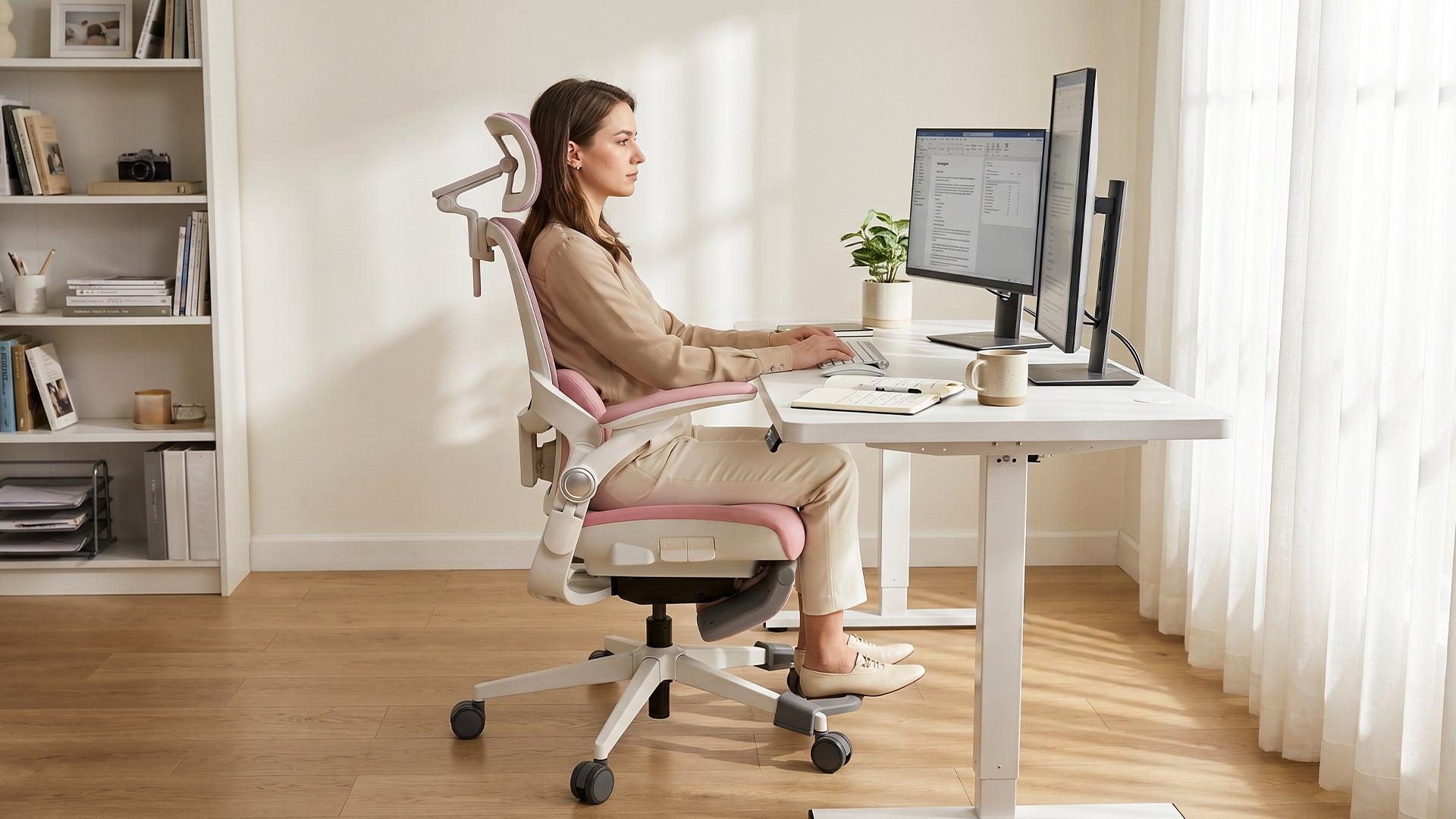 Ergonomic Chair Workspace Focus